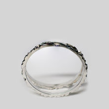 Load image into Gallery viewer, Radiant Hinged Geode Bangle
