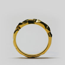 Load image into Gallery viewer, The Tapered Geode Ring - Yellow Gold
